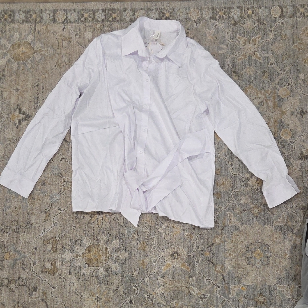 Commense White Button-Up Blouse